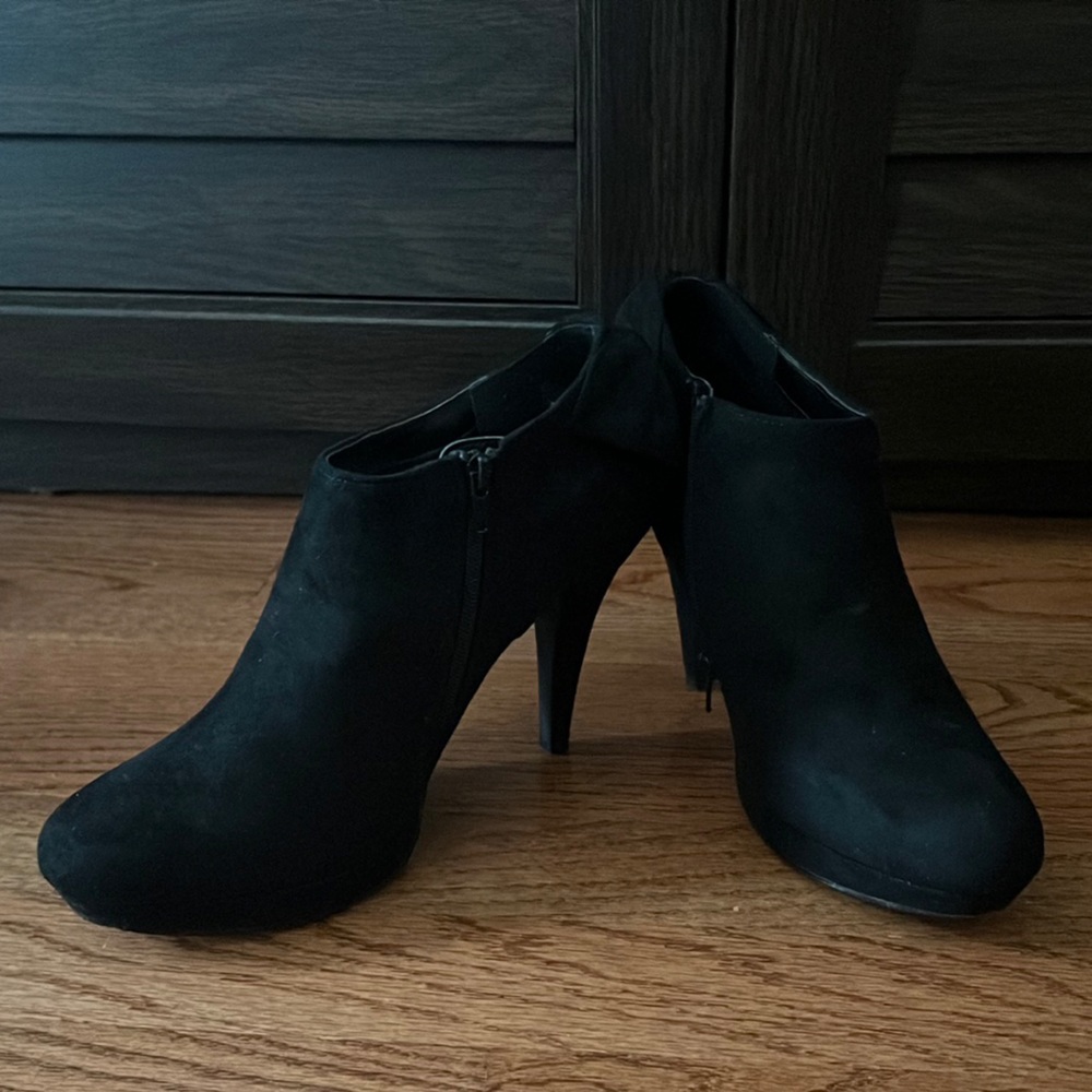 Black Suede Heels
